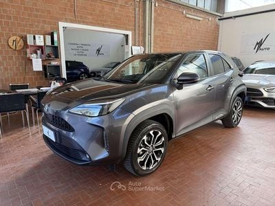 Usata Toyota Yaris Cross Trend 92 CV (67 kW) 2022 Grigio SUV