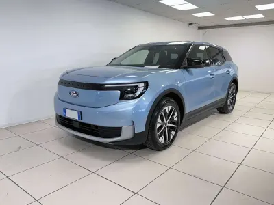 Usata Ford Explorer Extended Range 210 kW (286 CV) 2024 Blu/azzurro SUV