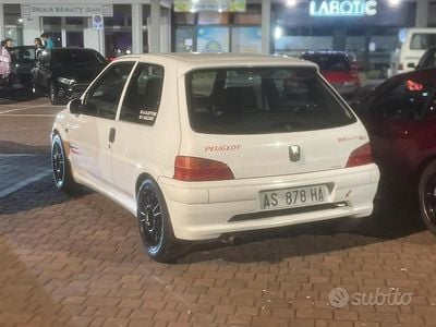 Usata Peugeot 106 135 CV (99 kW) 1998 Bianco Utilitaria