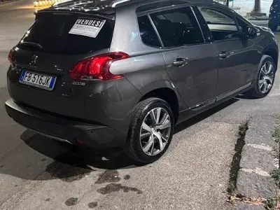 Usata Peugeot 2008 120 CV (88 kW) 2016 SUV