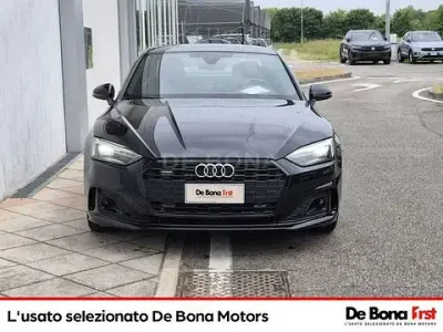 Käytetty Audi Coupé Advanced 204 HP (150 kW) 2021 Musta Coupe - kaksiovinen