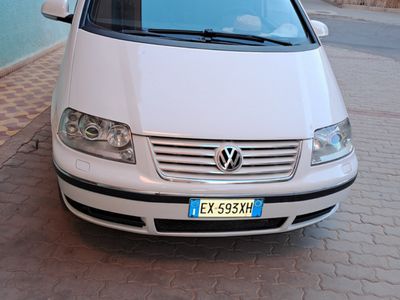 VW Sharan