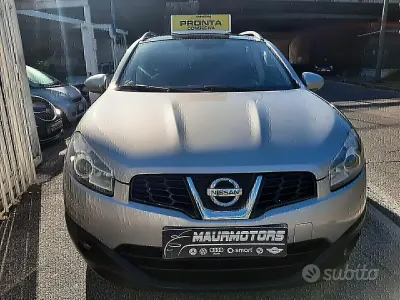 Usata Nissan Qashqai Tekna 131 CV (96 kW) 2014 Grigio SUV