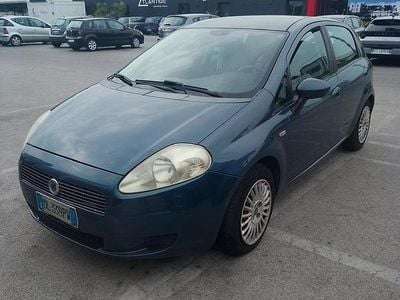 Blu/azzurro Usata 2007 Fiat Grande Punto Active Utilitaria | 2000 € (Buon prezzo)