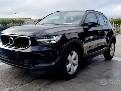 Usata Volvo XC40 Business Edition 150 CV (110 kW) 2019 Nero SUV