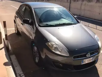 Usata Fiat Bravo 120 CV (88 kW) 2007 Marrone Utilitaria
