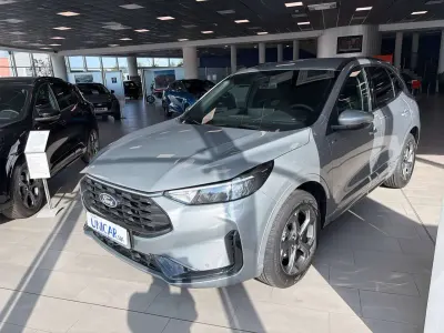 Nuova Ford Kuga ST-Line 186 CV (136 kW) 2026 Solar silver SUV