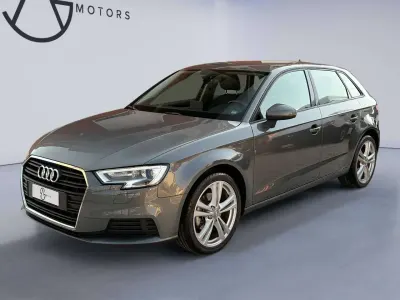 Usata Audi A3 Business 116 CV (85 kW) 2019 Grigio Berlina