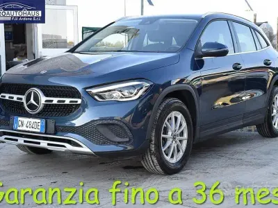 Usata Mercedes GLA200 Business 150 CV (110 kW) 2023 Bluazzurro SUV