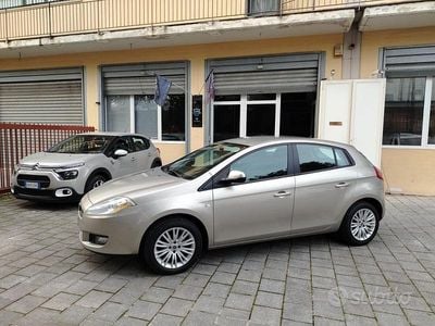 Usata Fiat Bravo Dynamic 89 CV (65 kW) 2009 Beige Utilitaria