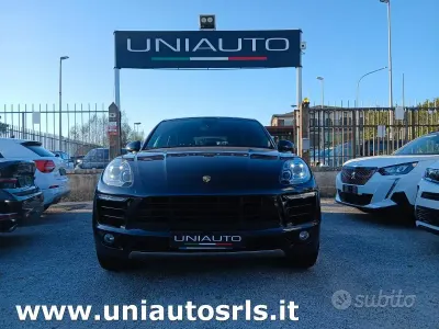 Usata Porsche Macan 252 CV (185 kW) 2018 Blu SUV
