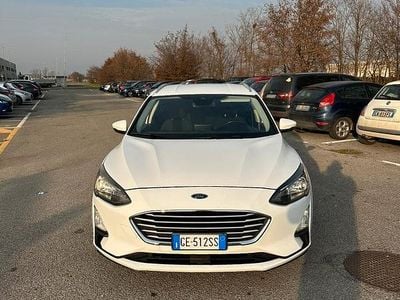 Usata Ford Focus 120 CV (88 kW) 2022 Bianco Station wagon