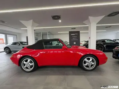 Usata Porsche 911 Carrera Cabriolet 272 CV (200 kW) 1995 Rosso Cabrio