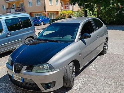 Usata Seat Ibiza CUPRA 160 CV (117 kW) 2004 Grigio Utilitaria