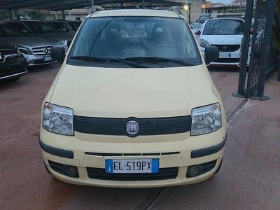 Usata Fiat Panda Climbing 69 CV (50 kW) 2012 Giallo Utilitaria