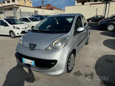 usata Peugeot 107 1.0 68CV 5p. Ok Neopatentati