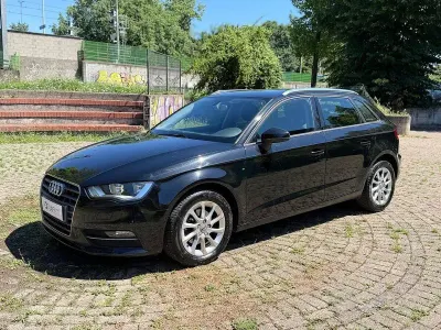 Usata Audi A3 Business 105 CV (77 kW) 2015 Nero Berlina