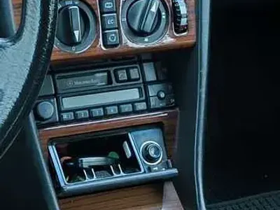Usata Mercedes E200 136 CV (100 kW) 1995 Argento Station wagon