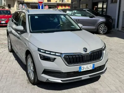 Usata Skoda Kamiq Style 90 CV (66 kW) 2020 Grigio SUV