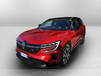 Usata Renault Austral Techno 200 CV (147 kW) 2023 Rosso SUV