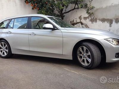 Usata BMW 318 143 CV (105 kW) 2013 Grigio Station wagon
