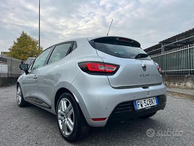 Usata Renault Clio IV 75 CV (55 kW) 2019 Grigio Berlina