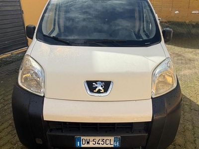 Usata Peugeot Bipper Outdoor 70 CV (51 kW) 2009 Bianco Monovolume