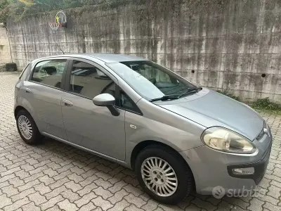 Usata Fiat Punto Evo 65 CV (47 kW) 2010 Utilitaria
