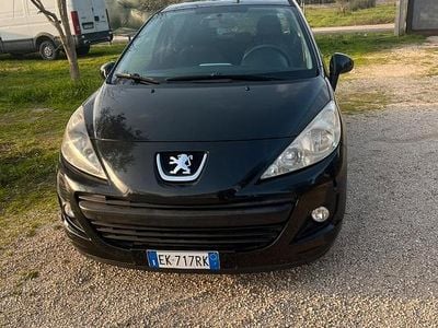 Usata Peugeot 206 68 CV (50 kW) 2012 Berlina