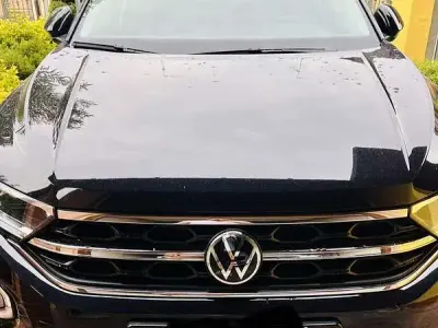 Usata VW T-Roc Style 150 CV (110 kW) 2022 SUV