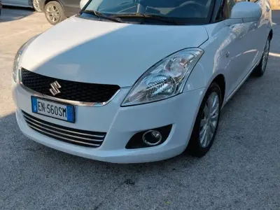 Usata Suzuki Swift GL 94 CV (69 kW) 2012 Bianco Utilitaria
