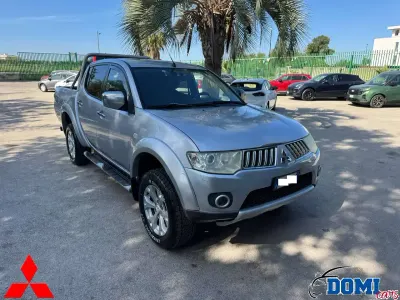 Usata Mitsubishi L200 Intense+ 178 CV (130 kW) 2011 Argento Pick-up