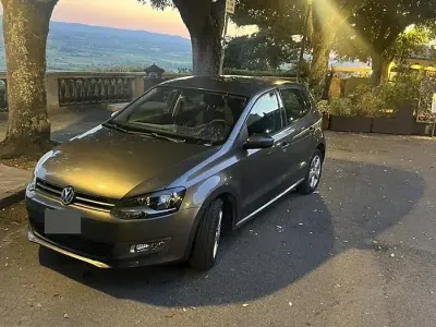 Usata VW Polo 75 CV (55 kW) 2010 Grigio Utilitaria