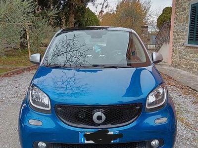Usata Smart ForFour Basis 2014 Blu Utilitaria