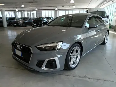 Gebraucht Audi A5 Sportback S-Line 163 PS (119 kW) 2021 Grau Kleinwagen