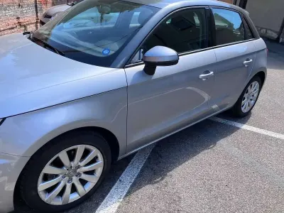 Usata Audi A1 Sportback Ambiente 82 CV (60 kW) 2017 Argento Utilitaria