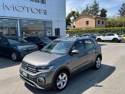 Usata VW T-Cross Advance 116 CV (85 kW) 2019 Grigio SUV