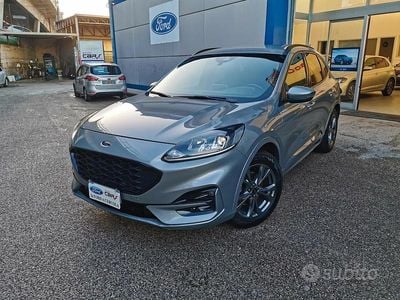 Usata Ford Kuga ST-Line 120 CV (88 kW) 2021 Grigio SUV