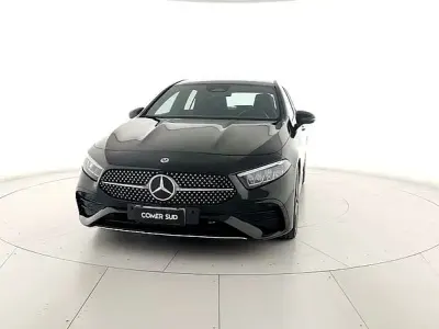 Usata Mercedes A200 Advanced Plus 150 CV (110 kW) 2023 Nero Utilitaria