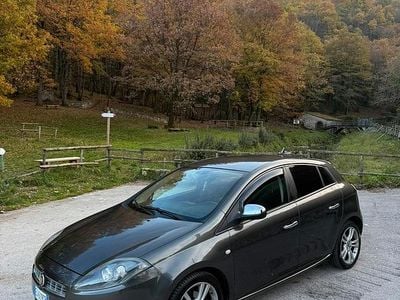 Usata 2012 Fiat Bravo Sport Utilitaria | 4899 € (Buon prezzo)