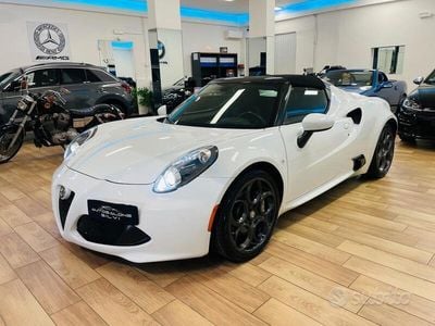 Usata Alfa Romeo 4C 240 CV (176 kW) 2016 Bianco Cabrio