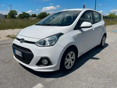 Usata Hyundai i10 69 CV (50 kW) 2014 Bianco Utilitaria