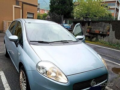 Usata Fiat Punto 80 CV (58 kW) 2006 Grigio Utilitaria