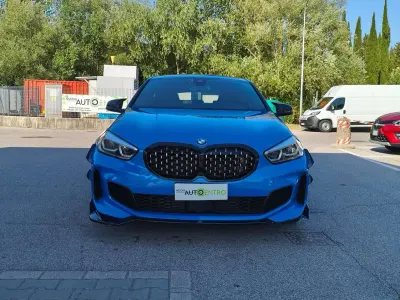 Usata BMW M135 306 CV (225 kW) 2021 Blu metallizzato Utilitaria
