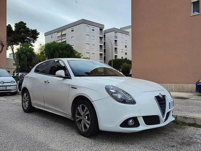 Bianco Usata 2014 Alfa Romeo Giulietta Berlina | 5000 € (Ottimo prezzo)