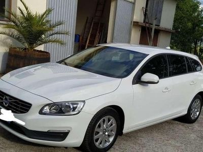 Usata Volvo V60 Kinetic 114 CV (83 kW) 2015 Bianco Station wagon