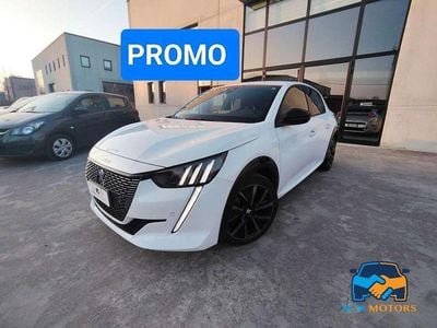Usata Peugeot 208 GT 131 CV (96 kW) 2023 Bianco Utilitaria