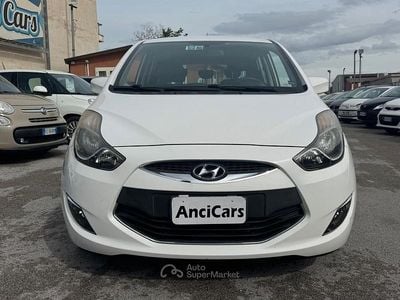 Usata Hyundai ix20 Comfort 90 CV (66 kW) 2013 Bianco Utilitaria