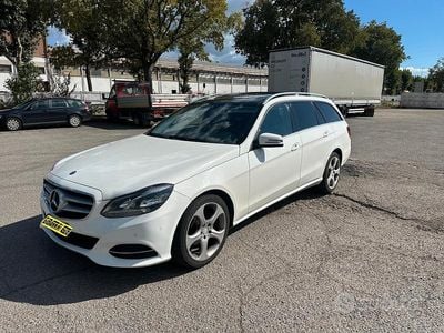 Usata Mercedes E220 Executive 169 CV (124 kW) 2014 Bianco Berlina
