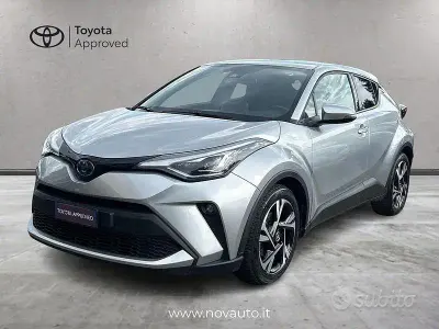 Usata Toyota C-HR Trend 122 CV (89 kW) 2022 Grigio SUV